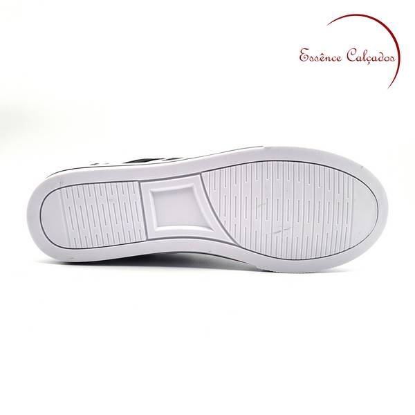 20191126_095656.jpg Sapatênis Adidas Neo (liso) Branco e Preto