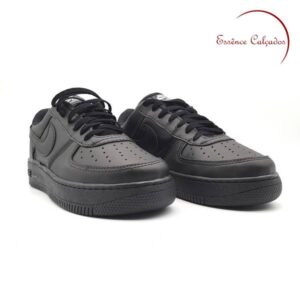Tênis Nike Air Force 01 Preto/Preto