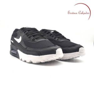 20200320_115929.jpg Tênis Nike Air Max 90 Preto e Branco