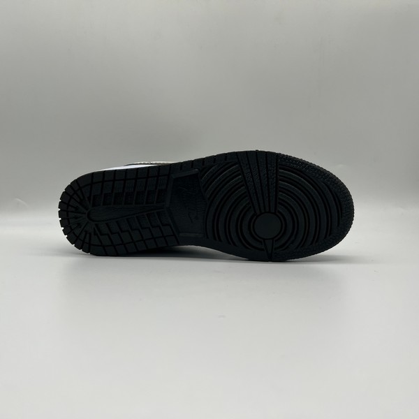 IMG_E0196.jpg Tênis Nike Air Jordan Low Preto e Branco L03