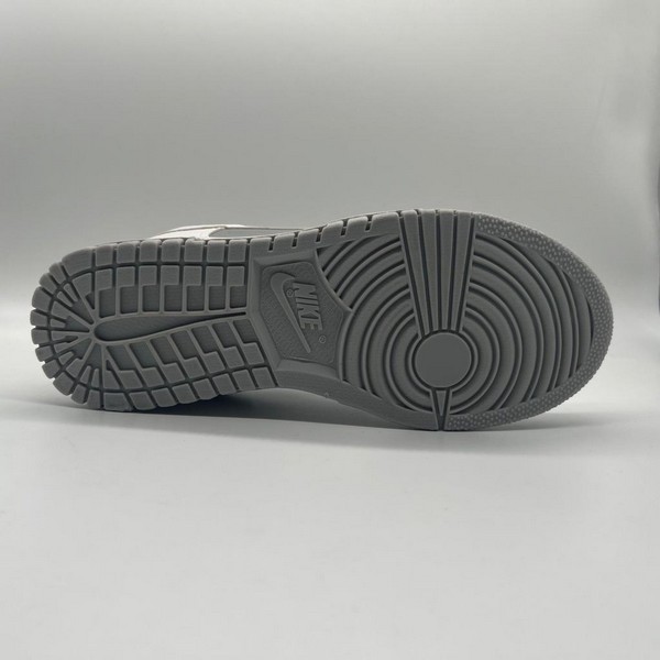WhatsApp-Image-2023-02-28-at-13.30.08-3.jpg Tênis Nike Dunk Low Branco Refletivo