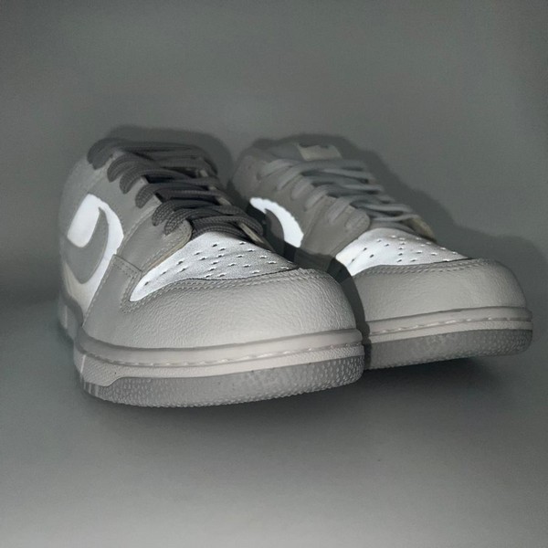 WhatsApp-Image-2023-02-28-at-13.30.08-5.jpg Tênis Nike Dunk Low Branco Refletivo