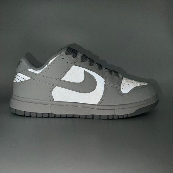 WhatsApp-Image-2023-02-28-at-13.30.08-6.jpg Tênis Nike Dunk Low Branco Refletivo