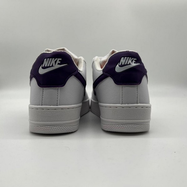 Tênis Nike Air Force Branco e Roxo