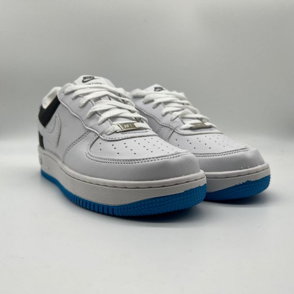 WhatsApp-Image-2023-07-03-at-11.54.48.jpg Tênis Nike Air Force Branco, Preto e Azul