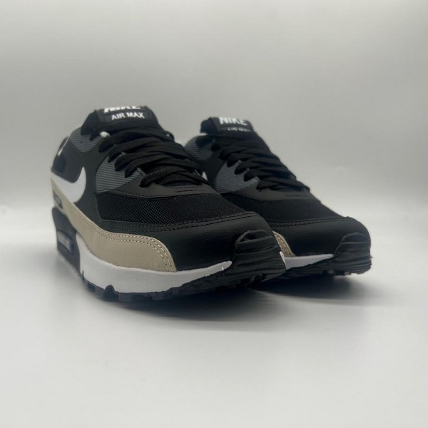Tênis Nike Air Max 90 Preto e Bege