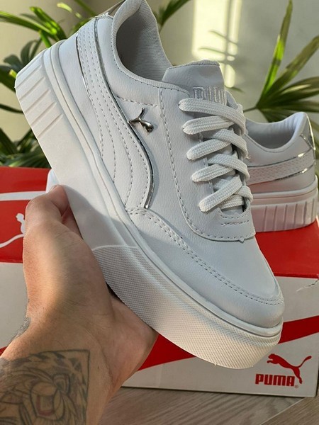 WhatsApp-Image-2024-05-31-at-16.05.55.jpg Tênis Puma Branco e Prata