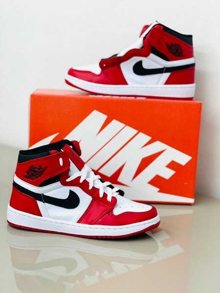 WhatsApp-Image-2024-05-31-at-16.06.02.jpg Tênis Nike Air Jordan (Promoção) Vermelho, Preto e Branco