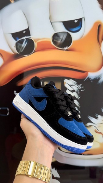 Tênis Nike Air Force Preto e Azul Marinho Infantil