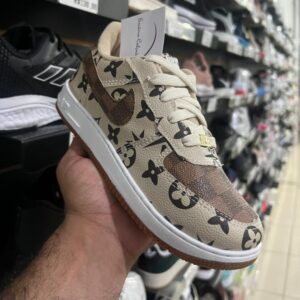 WhatsApp-Image-2024-06-07-at-09.55.05-13.jpg Tênis Nike Air Force LV Bege Infantil