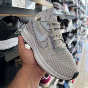 WhatsApp-Image-2024-06-17-at-12.24.29-9.jpg Tênis Nike Pegasus Cinza e Roxo