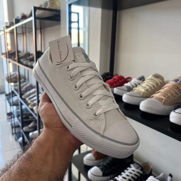WhatsApp-Image-2024-06-17-at-16.40.31-13.jpg Tênis Converse All Star Branco e Prata (Couro)