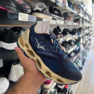 WhatsApp-Image-2024-06-20-at-12.55.29-10.jpg Tênis Mizuno Prophecy LS Azul e Creme