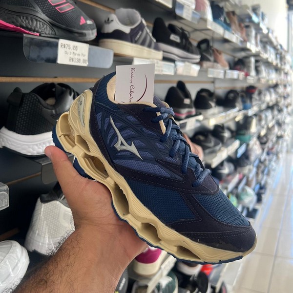 WhatsApp-Image-2024-06-20-at-12.55.29-10.jpg Tênis Mizuno Prophecy LS Azul e Creme