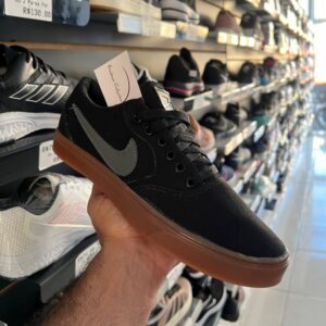 WhatsApp-Image-2024-06-20-at-12.55.51-12.jpg Tênis Nike SB Preto e Caramelo