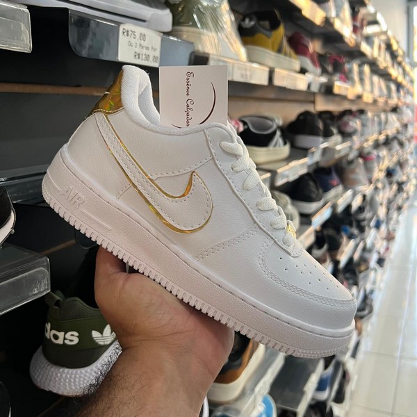 WhatsApp-Image-2024-08-16-at-17.28.54-5.jpg Tênis Nike Air Force Branco e Sombra Dourado